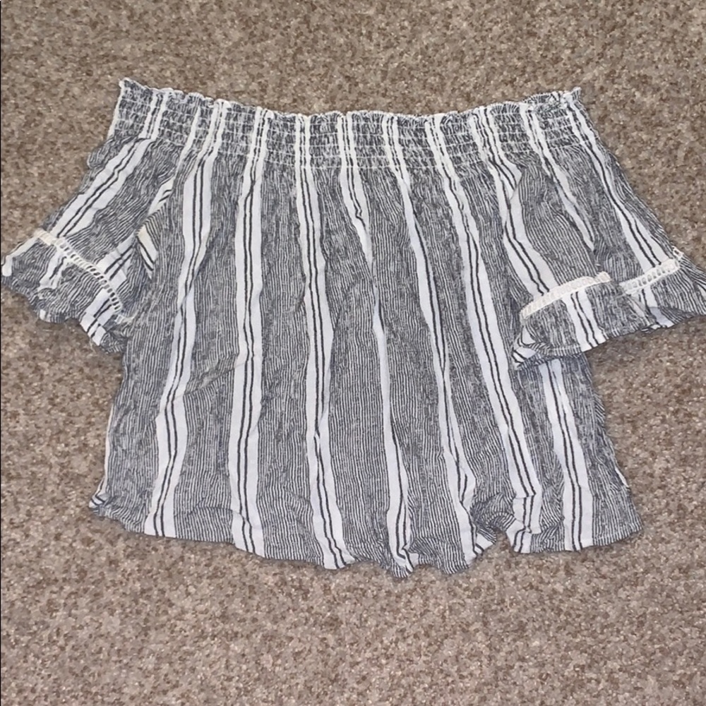 bershka strapless top size medium